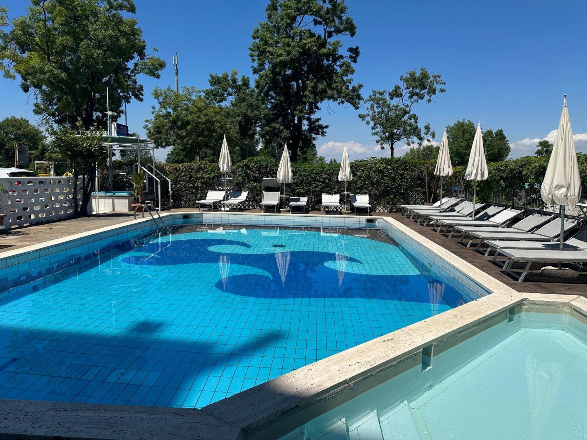 Hotel President Lido di Jesolo Exterior foto