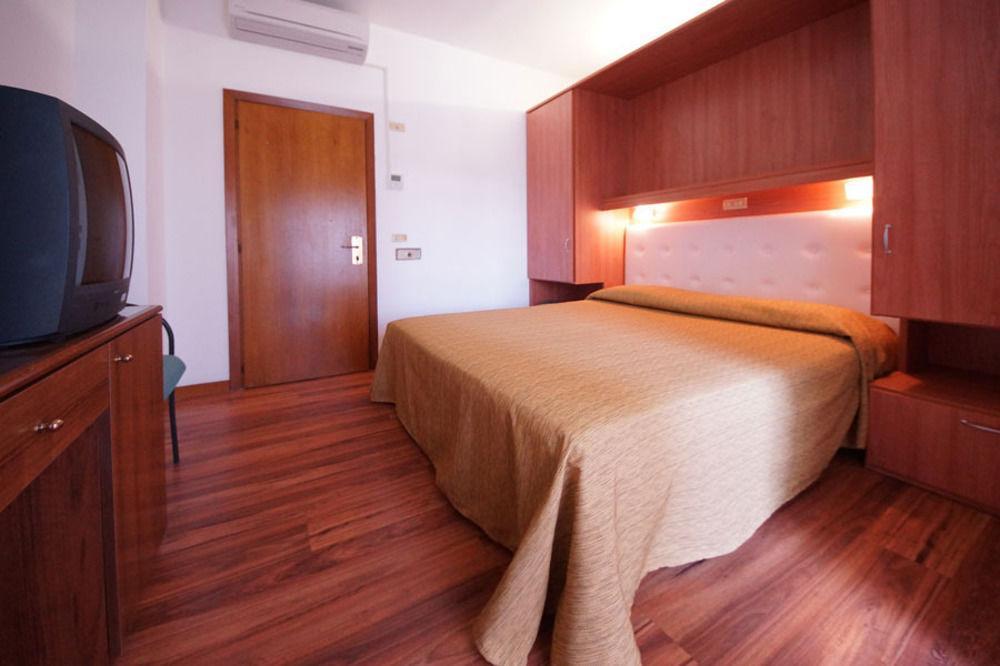 Hotel President Lido di Jesolo Exterior foto